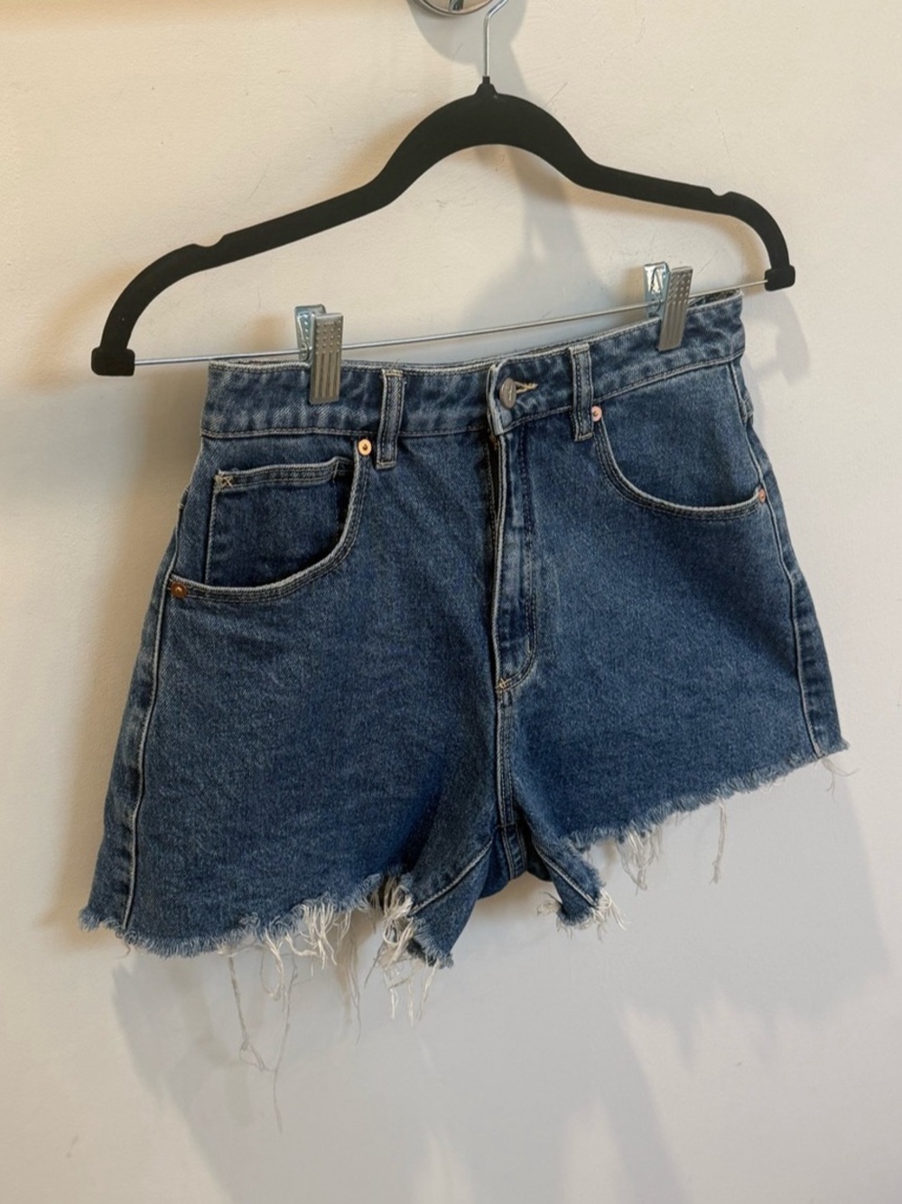 Abrand A Venice Short in Chantell Jean Shorts Waist 26 Blue